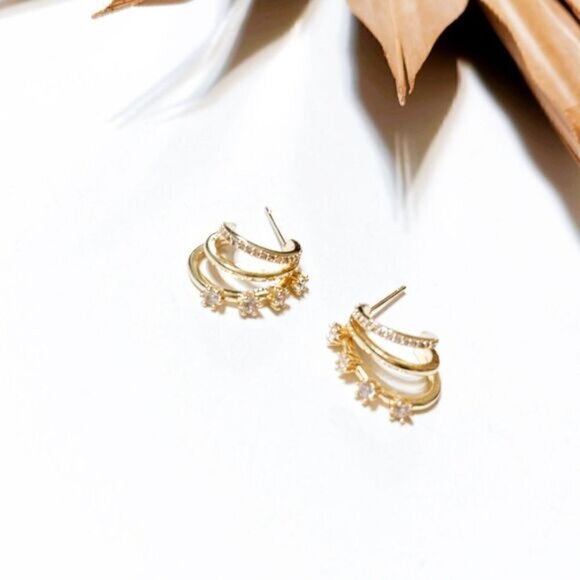 Gold diamond hoop earrings S396 - Picture 2 of 4